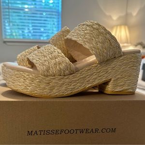 Beach by Matisse brand new woven platform sandals, women’s 8